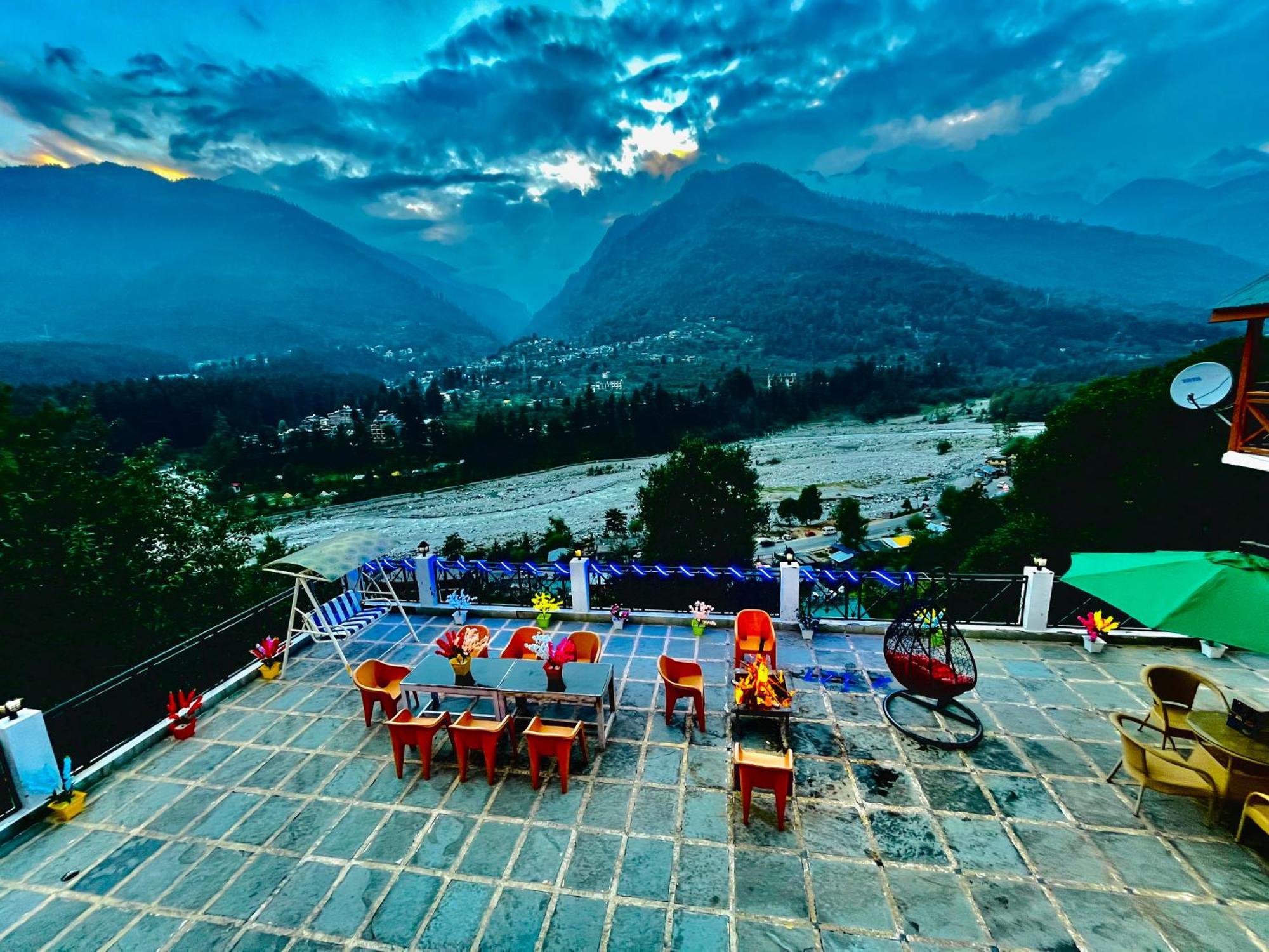 Snow Clad Riverview Hotel & Resort, Manali Luaran gambar