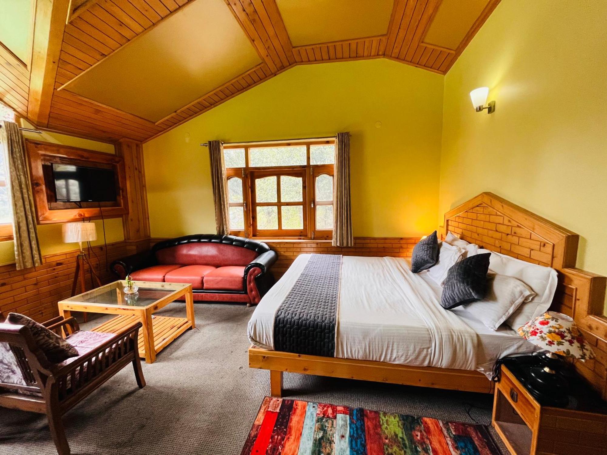 Snow Clad Riverview Hotel & Resort, Manali Luaran gambar