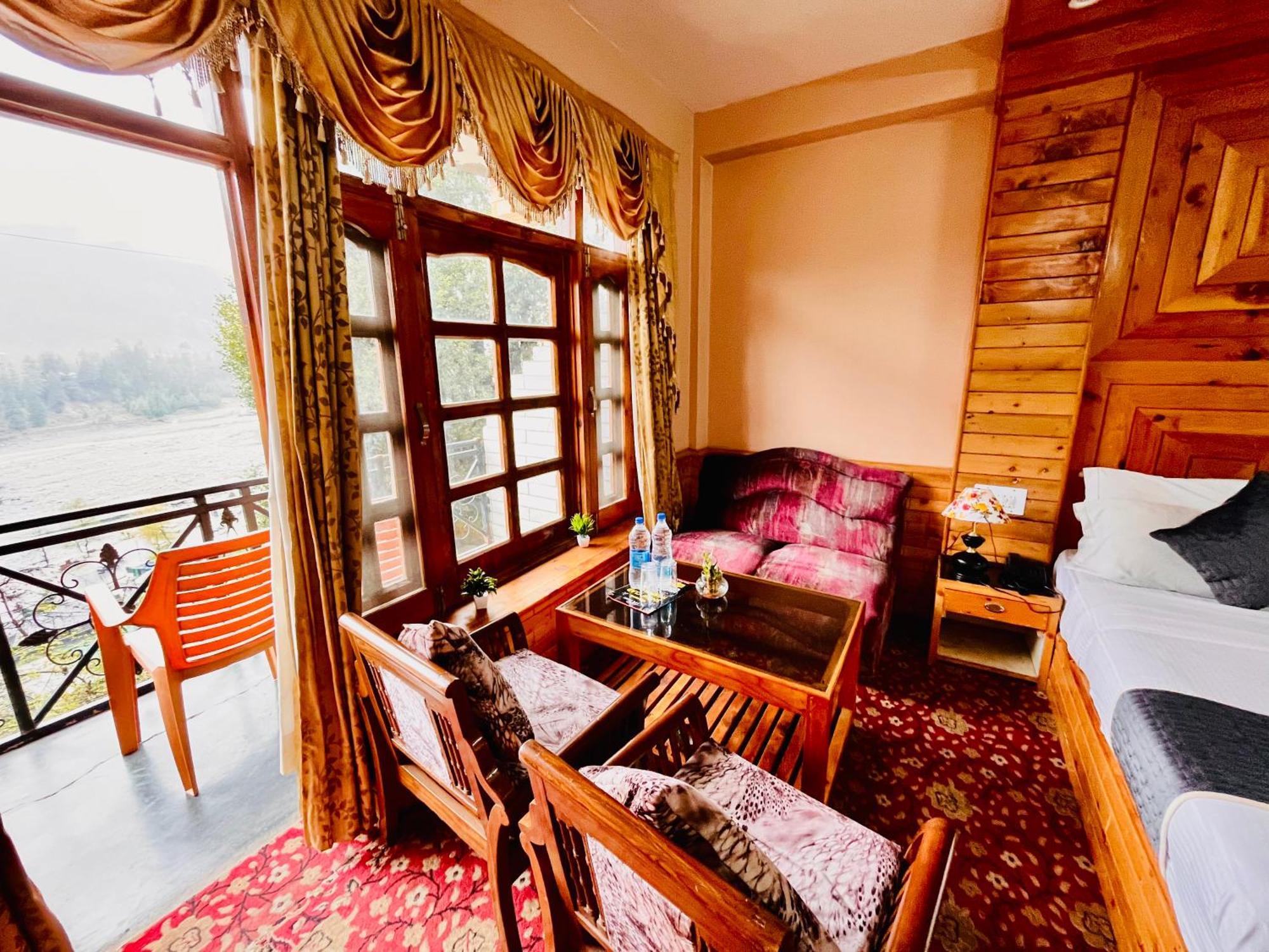 Snow Clad Riverview Hotel & Resort, Manali Luaran gambar