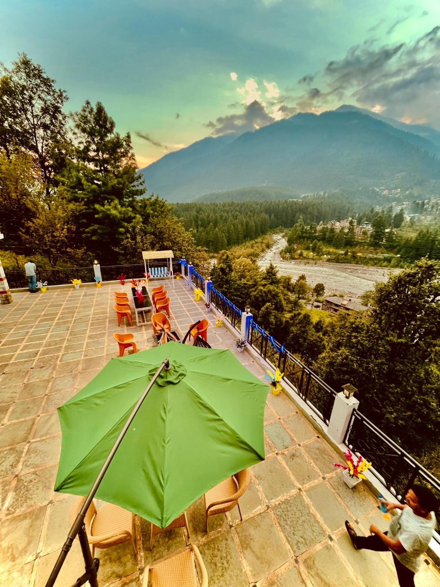 Snow Clad Riverview Hotel & Resort, Manali Luaran gambar