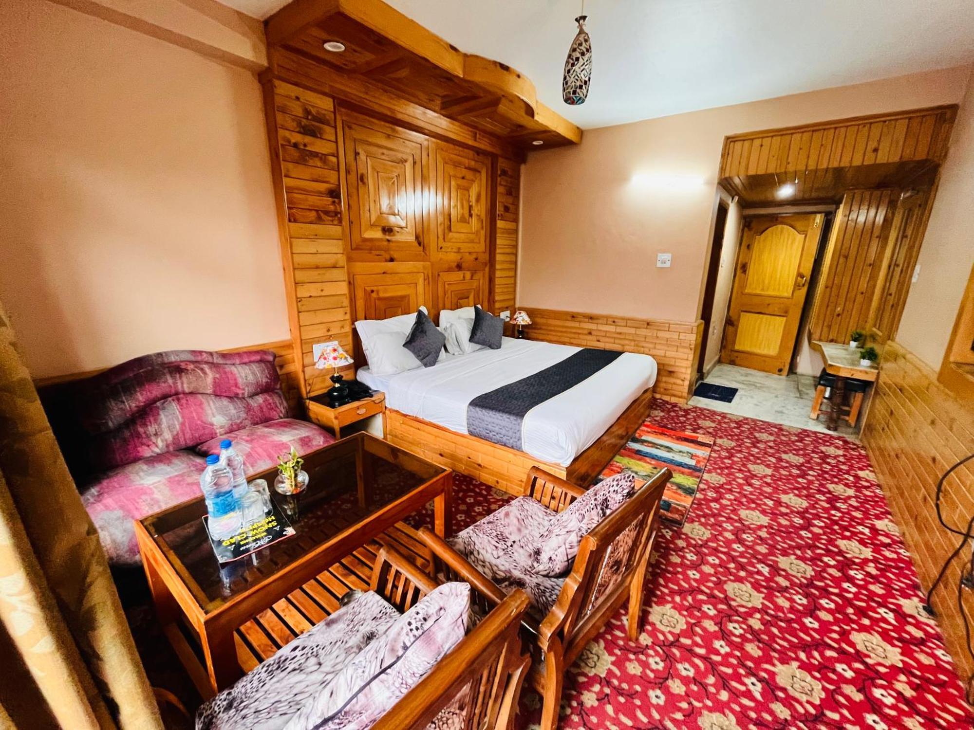 Snow Clad Riverview Hotel & Resort, Manali Luaran gambar