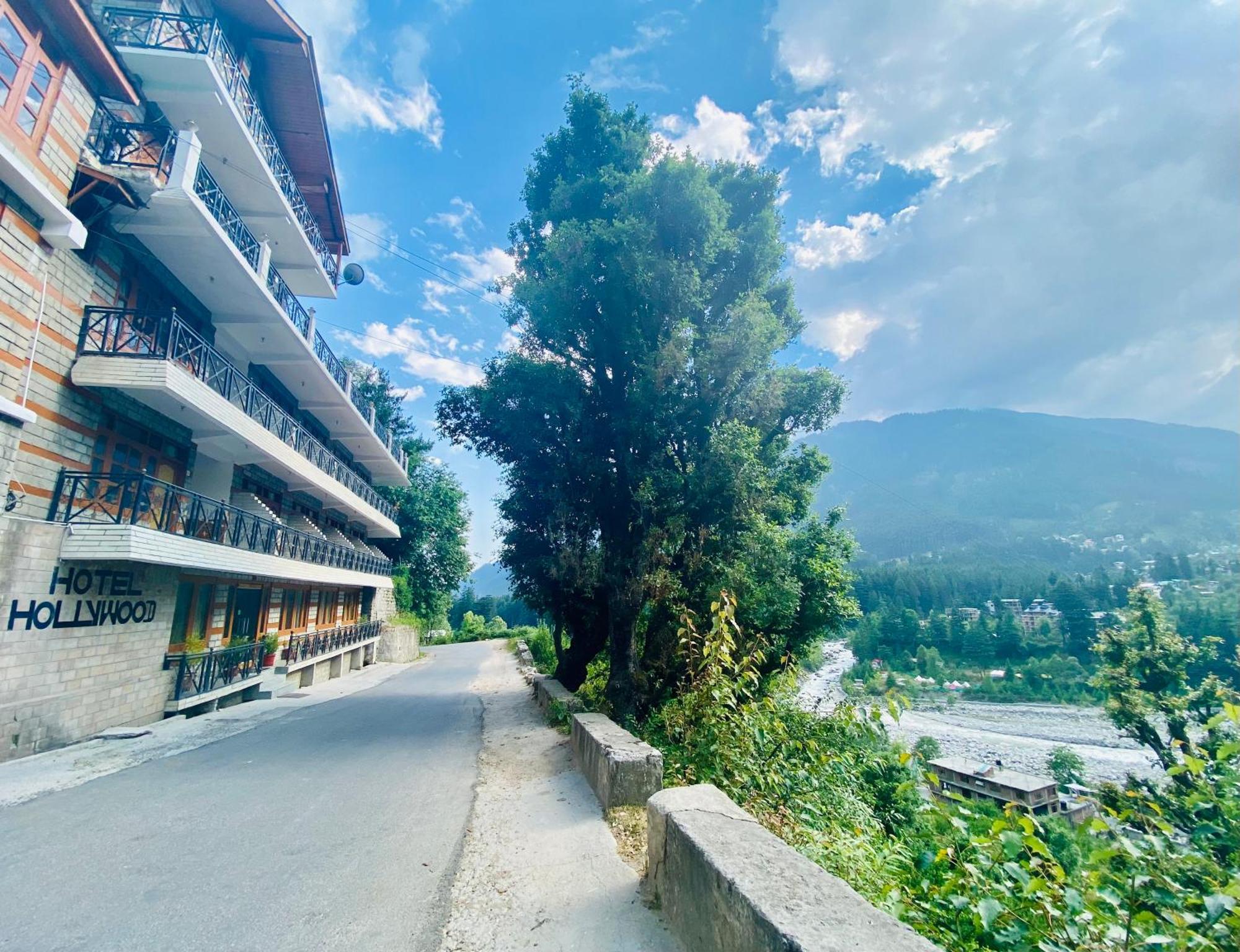 Snow Clad Riverview Hotel & Resort, Manali Luaran gambar
